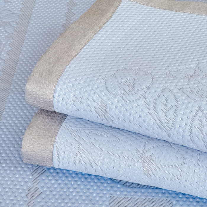 91家纺网 家纺一手货源 找家纺 2025高端轻奢简约提花凉感PE高分子复合软凉席三件套纯色冰豆豆冰丝凉席子三件套件空调席床单三明治 柏林蓝