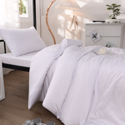 91家纺网 家纺一手货源 找家纺 （总）（总）2025新款纯色双拼水洗棉学生三件套六件套上下铺组合套装床品套件