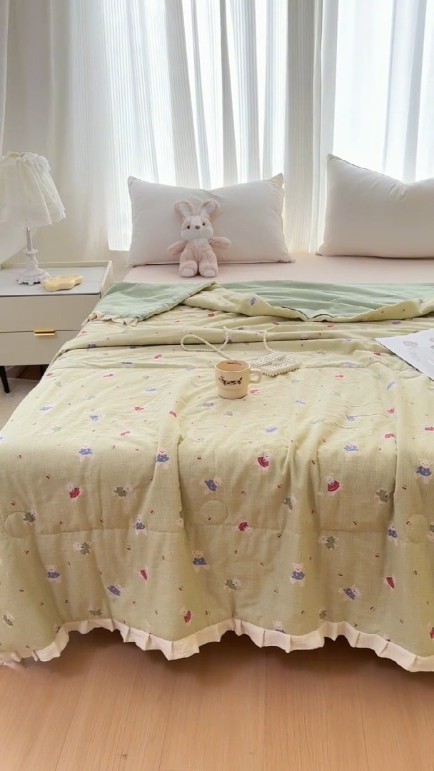 91家纺网 家纺一手货源 找家纺 （总）【苏东来】2025高端韩版皱皱花边母婴级印花全棉双层纱夏被清新公主风法式蕾丝花边纯棉双层纱夏凉被空调被春秋被