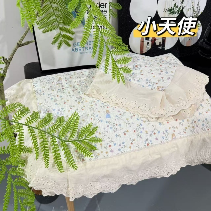 91家纺网 家纺一手货源 找家纺 （总）赫本纯棉床盖三件套 韩国碎花纯棉床盖三件套全棉夹棉床单花边可机洗