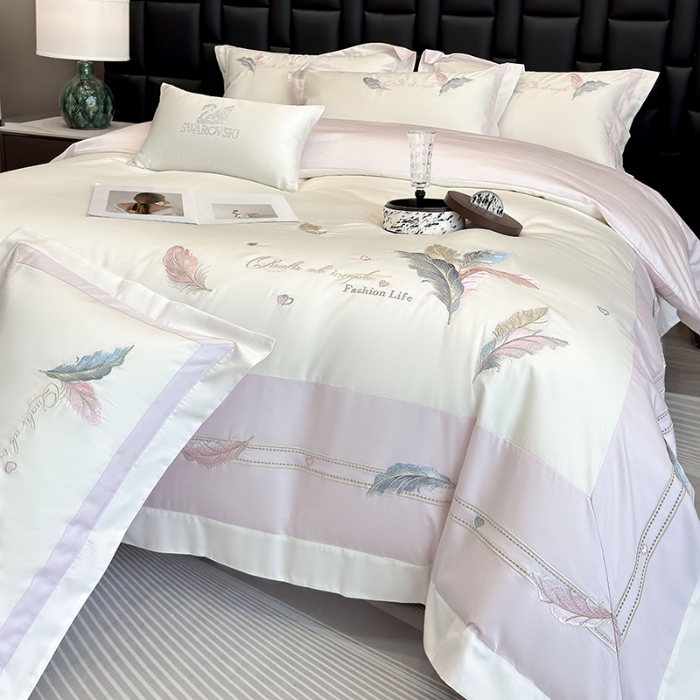 91家纺网 家纺一手货源 找家纺 春夏新品高级感50*50S贡缎长绒棉刺绣四件套纯棉床单全棉床笠高档礼盒装量大价优 白拼紫-彩羽-贡缎长绒棉