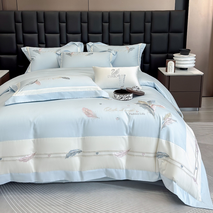 91家纺网 家纺一手货源 找家纺 春夏新品高级感50*50S贡缎长绒棉刺绣四件套纯棉床单全棉床笠高档礼盒装量大价优 蒂芙尼蓝-彩羽-贡缎长绒棉