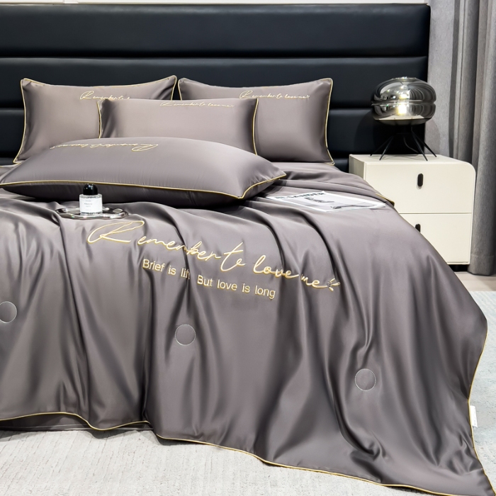 91家纺网 家纺一手货源 找家纺 （总）云恋家纺2025年新款可水洗夏被冰丝空调被夏凉被床单三四件套夏季薄被子春秋被芯夏天