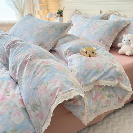 91家纺网 家纺一手货源 找家纺 （总）【苏东来】2025韩版蕾丝花边纯棉全棉双层纱四件套全棉纯棉小碎花印花四件套法式赫本公主风韩系皱皱纱花边四件套针织棉四件套件