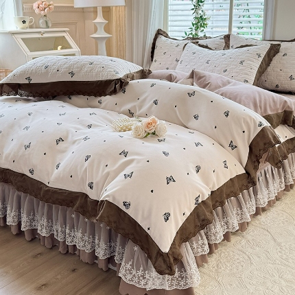 91家纺网 家纺一手货源 找家纺 （总）2025春夏新款复古印花小碎花针织棉双层纱夹棉床盖四件套