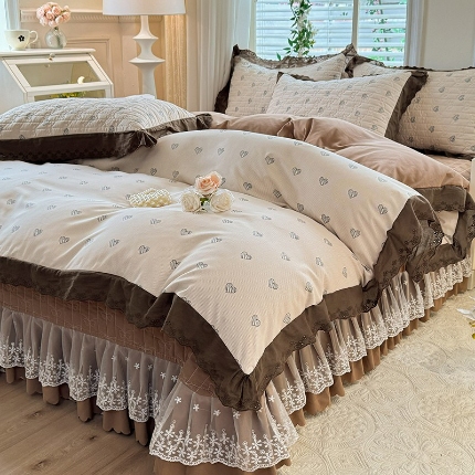 91家纺网 家纺一手货源 找家纺 （总）2025春夏新款复古印花小碎花针织棉双层纱夹棉床盖四件套