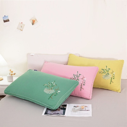 兴丝露枕芯 磨毛艾草枕 双边立体枕 羽丝枕芯 舒适枕 枕头