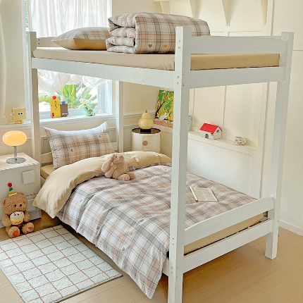 91家纺网 家纺一手货源 找家纺 （总）三兄弟 2025新款全棉印花学生三件套床单床笠四件套被套