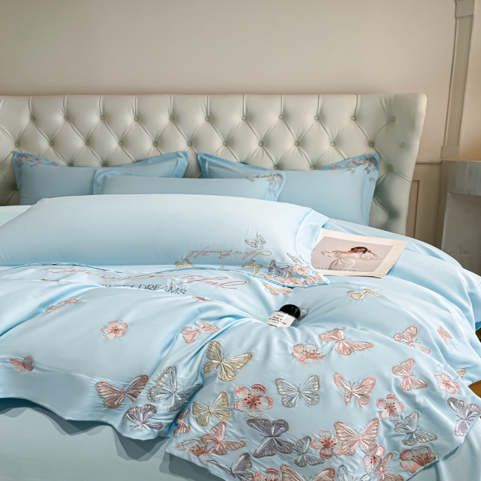 91家纺网 家纺一手货源 找家纺 （总）新方向 2025新款天丝刺绣大宽边工艺四件套-蝶恋 直播首选（纸盒包装）