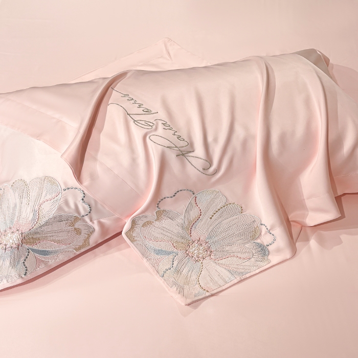 91家纺网 家纺一手货源 找家纺 （总）新方向 2025新款天丝重工刺绣大宽边工艺四件套-时光  直播首选（纸盒包装）