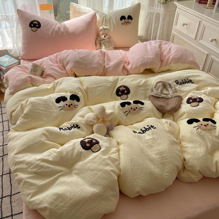 91家纺网 家纺一手货源 找家纺 （总）优兰朵 2025新款爆款宿舍可爱水洗棉毛巾绣四件套