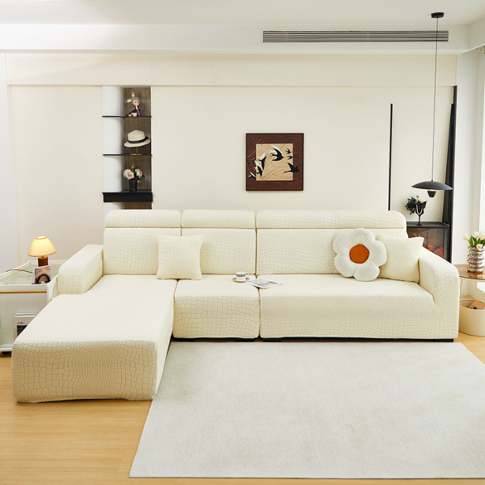 91家纺网 家纺一手货源 找家纺 （总）丝绮鹿 2025新款雕花绒水立方沙发套松紧款（贵妃图）