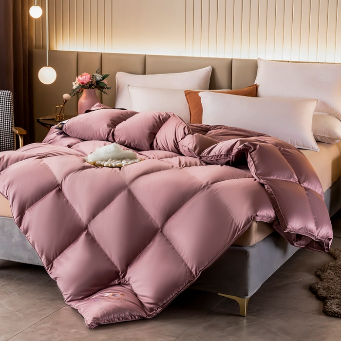 91家纺网 家纺一手货源 找家纺 95鹅绒被 真丝95鹅绒被 羽绒被