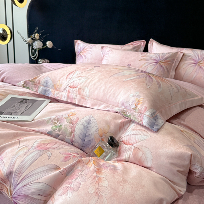 91家纺网 家纺一手货源 找家纺 2024新款全棉加厚长绒棉数码印花四件套 沫彩花韵粉 