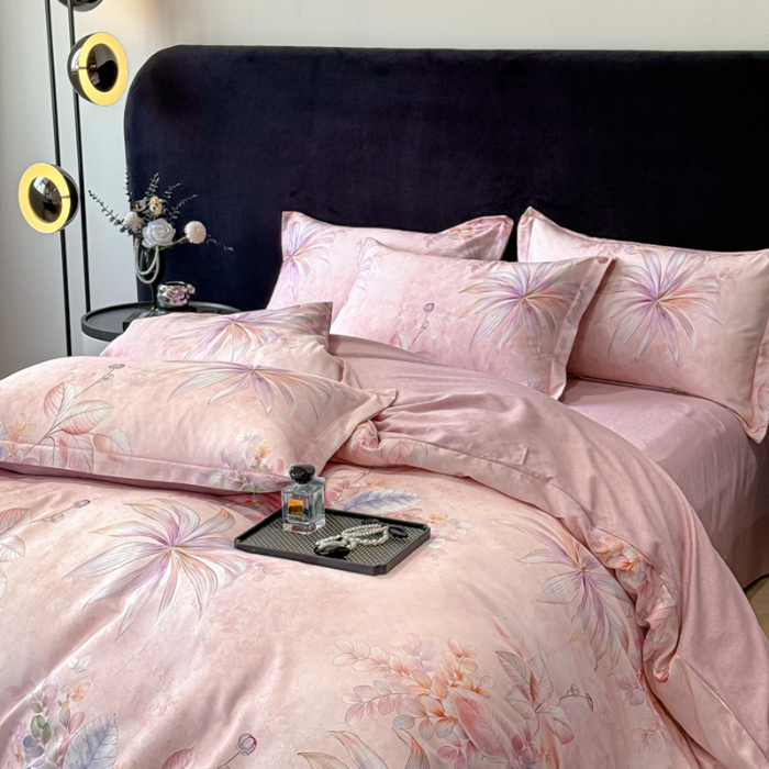 91家纺网 家纺一手货源 找家纺 2024新款全棉加厚长绒棉数码印花四件套 沫彩花韵粉 