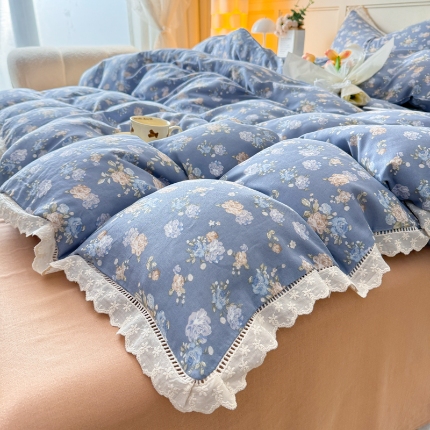 91家纺网 家纺一手货源 找家纺 （总）【苏东来】2025韩版蕾丝花边纯棉全棉双层纱四件套全棉纯棉小碎花印花四件套法式赫本公主风韩系皱皱纱花边四件套针织棉四件套件