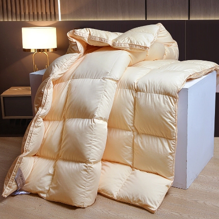 91家纺网 家纺一手货源 找家纺 50鸭绒被 柔赛丝50鸭绒被 羽绒被