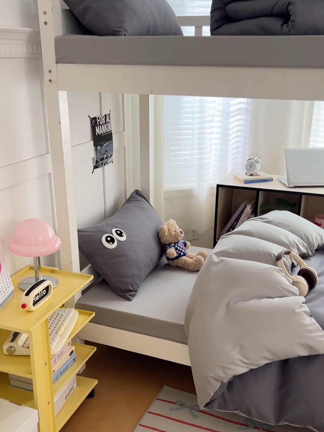 91家纺网 家纺一手货源 找家纺 （总）2025新款大眼睛毛巾绣纯色双拼水洗棉学生六件套多巴胺条纹大学生宿舍上下铺组合套装