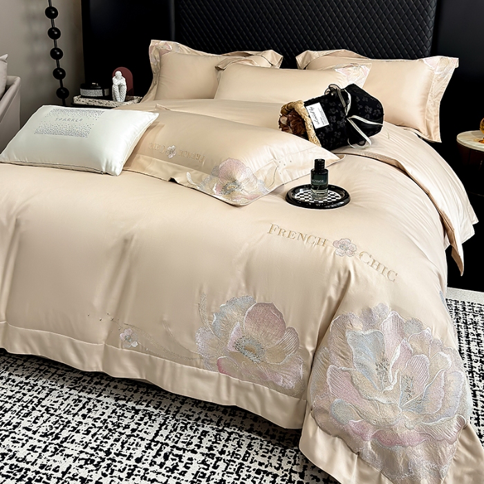 91家纺网 家纺一手货源 找家纺 （总）星蕴家纺 2025新款新疆贡缎全棉刺绣四件套-黛尔【高档礼盒包装】