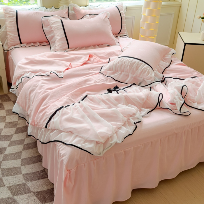 91家纺网 家纺一手货源 找家纺 漫布云2025春夏韩版公主风小香风公主风水洗棉工艺款四件套法式蕾丝花边床裙款四件套 小香—樱花粉