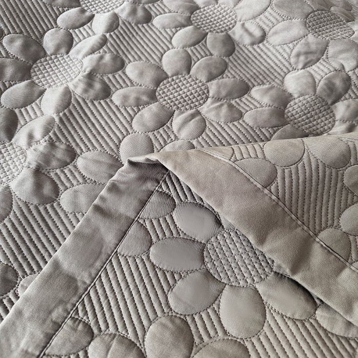 91家纺网 家纺一手货源 找家纺 （总）法芙娜家纺 莫代尔天丝双面床盖-太阳花 