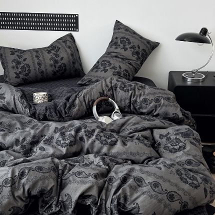 91家纺网 家纺一手货源 找家纺 坚果摄影  轻奢风套件拍摄赏析