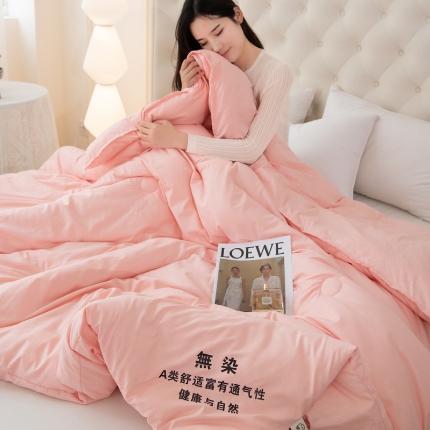 91家纺网 家纺一手货源 找家纺 坚果摄影   简约风被芯拍摄