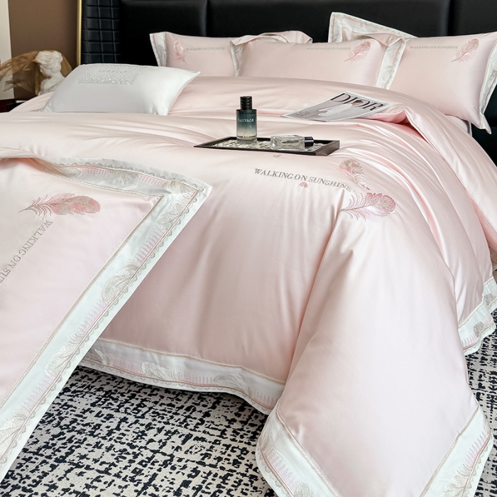 91家纺网 家纺一手货源 找家纺 高档礼盒装50*50S贡缎长绒棉刺绣四件套100%纯棉全棉床单床笠款量大价优 塞纳河畔-粉-贡缎长绒棉