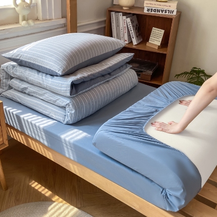 91家纺网 家纺一手货源 找家纺 （总）恋人优选 2025新款全棉色织水洗棉学生宿舍上下铺床笠三件套纯棉四件套床垫套床上用品,组合图仅供展示,简希粉条,简希灰条,简希蓝条,简希绿条,简希米条,流年豆绿,流年粉色,流年灰色,流年米咖,流年雾蓝,素格-咖,素格-绿,西蒙-粉,西蒙-黄,西蒙-灰,西蒙-绿,中古绿条