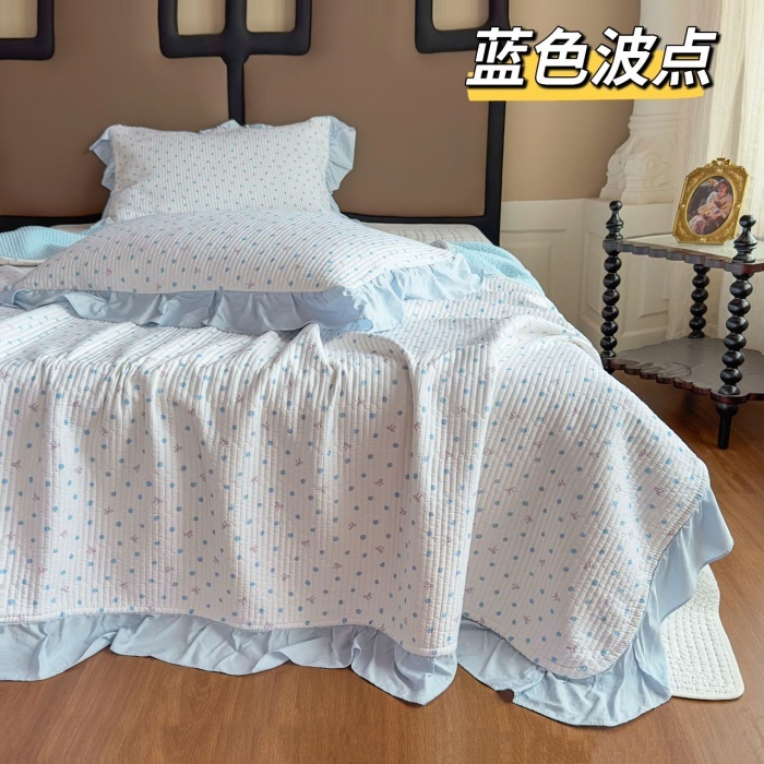 91家纺网 家纺一手货源 找家纺 （总）花边天丝床盖三件套260×240CM