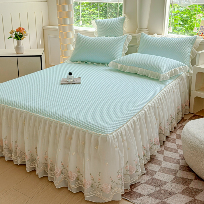 91家纺网 家纺一手货源 找家纺 苏米娜2025春夏韩版公主风水洗棉蕾丝床盖款夏被四件套法式蕾丝花边床裙款四件套 梦幻—梦幻蓝 