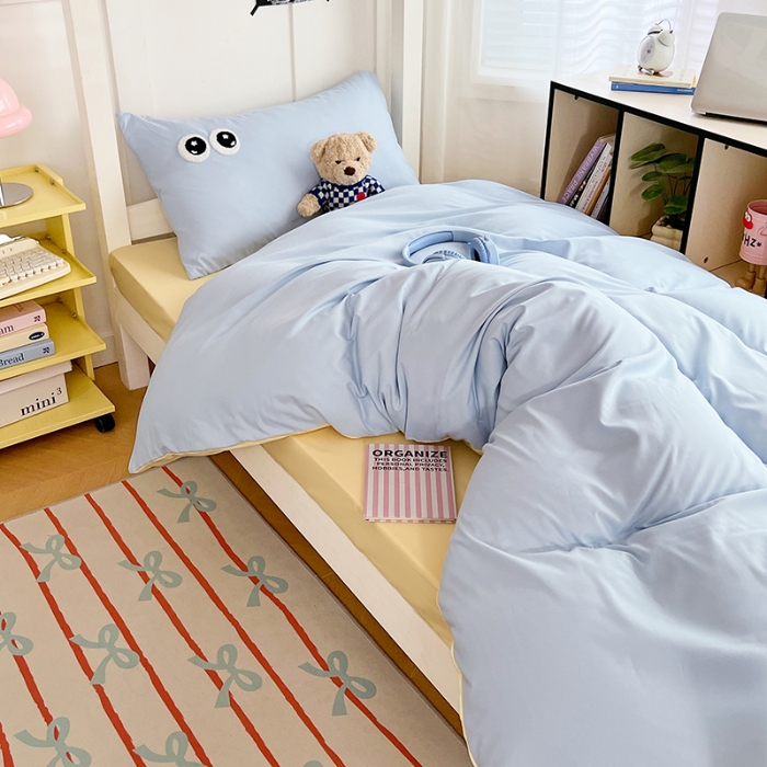 91家纺网 家纺一手货源 找家纺 （总）2025新款ins大眼睛毛巾绣纯色双拼水洗棉学生三件套宿舍寝室单双人枕套单品