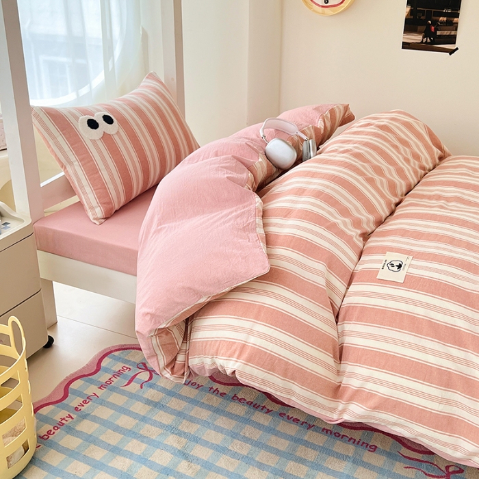 91家纺网 家纺一手货源 找家纺 （总）（总）2025新款大眼睛毛巾绣色织全棉水洗棉日式复古学生三件套枕套单品系列四季款