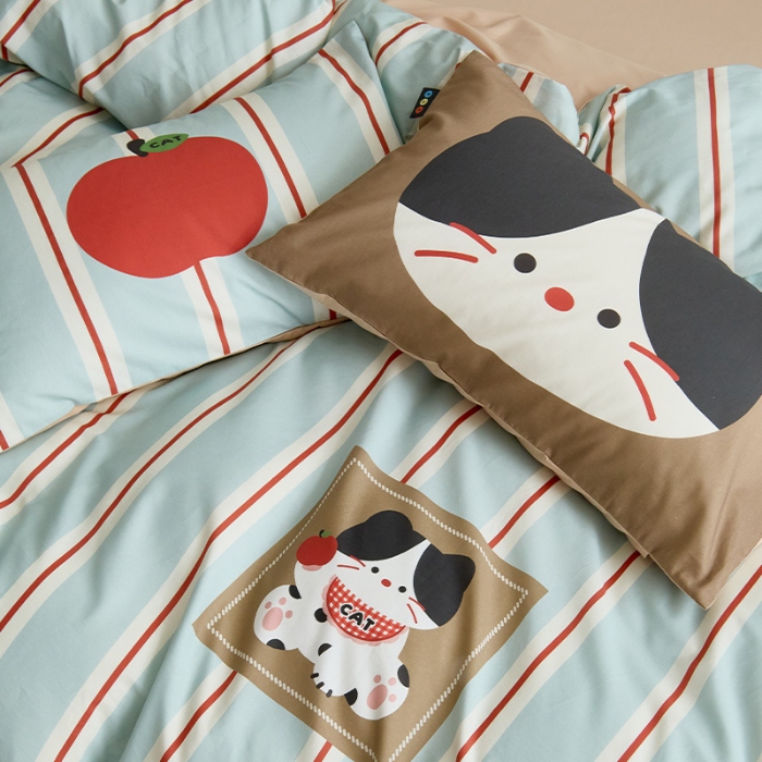 91家纺网 家纺一手货源 找家纺 （总）RYB红黄兰 开学季2025新款ins设计师原创13372大版卡通数码印花40s全棉纯棉三件套四件套