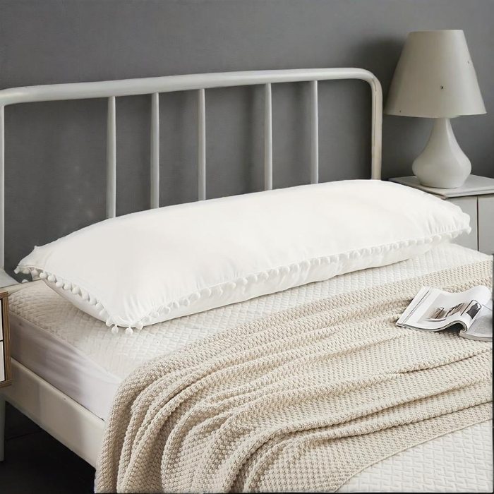 91家纺网 家纺一手货源 找家纺 （总）跨境专供 化纤磨毛纯色吊球枕套长枕单枕套51*137 