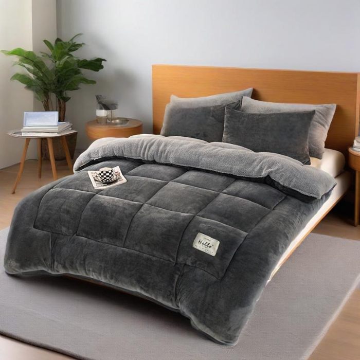 91家纺网 家纺一手货源 找家纺 （总）跨境专供  秋冬新款加厚纤维被边框方格羊羔绒单被可一件代发