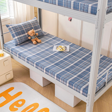 91家纺网 家纺一手货源 找家纺 （总）斯尔顿 2025新款13070全棉纯棉印花学生宿舍上下铺套件-第一批单品床垫套床垫套单件