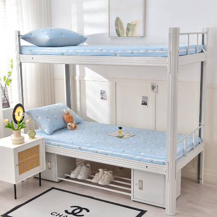 91家纺网 家纺一手货源 找家纺 （总）斯尔顿 2025新款13070全棉纯棉印花学生宿舍上下铺套件-第二批单品床垫套床垫套单件