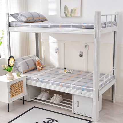 91家纺网 家纺一手货源 找家纺 （总）斯尔顿 2025新款13070全棉纯棉印花学生宿舍上下铺套件-第二批单品床垫套床垫套单件