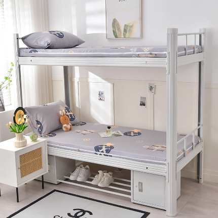 91家纺网 家纺一手货源 找家纺 （总）斯尔顿 2025新款13070全棉纯棉印花学生宿舍上下铺套件-第二批单品床垫套床垫套单件