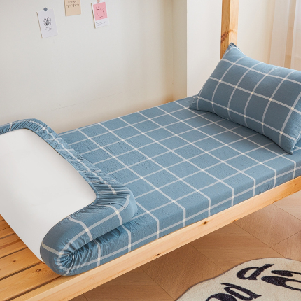 91家纺网 家纺一手货源 找家纺 （总）斯尔顿 2025新款13070全棉纯棉印花学生宿舍上下铺套件-第一批单品床笠单件单床笠