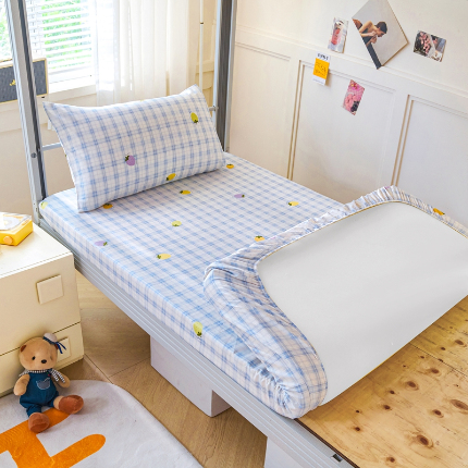 91家纺网 家纺一手货源 找家纺 （总）斯尔顿 2025新款13070全棉纯棉印花学生宿舍上下铺套件-第一批单品床笠单件单床笠