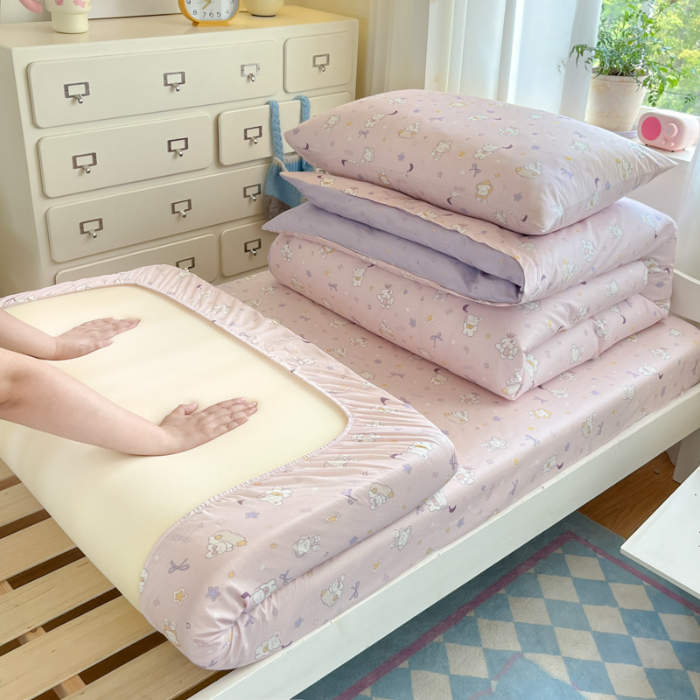 91家纺网 家纺一手货源 找家纺 寻米 2025新款全棉印花学生季学生三件套 芋泥啵啵