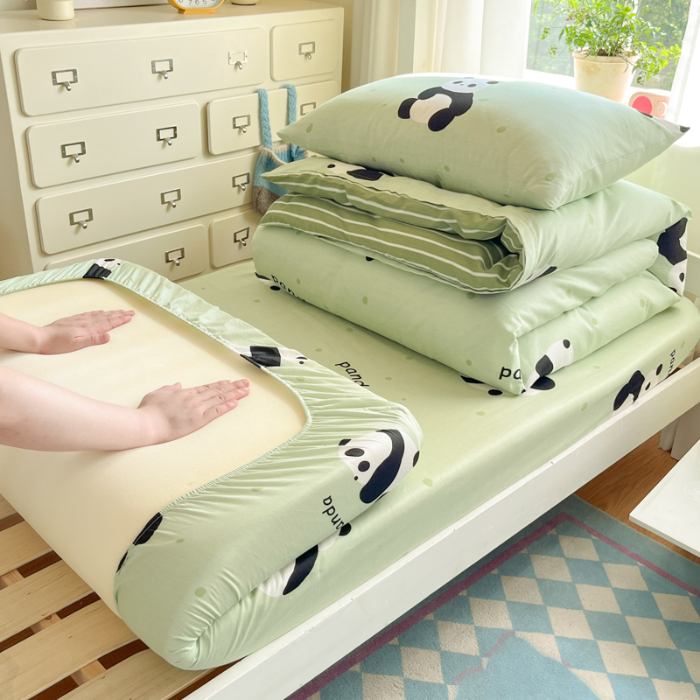 91家纺网 家纺一手货源 找家纺 寻米 2025新款全棉印花学生季学生三件套 爱你熊