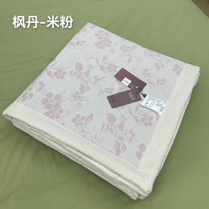 91家纺网 家纺一手货源 找家纺 （总）鲁爱家纺供货2025新款棉麻手包边夏被（纯跑量）