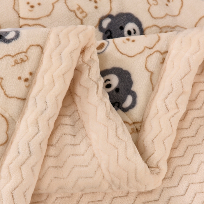 91家纺网 家纺一手货源 找家纺 【长期供应】三层夹棉牛奶绒印花盖毯秋冬午睡毯可机洗网红直播毛毯爆款