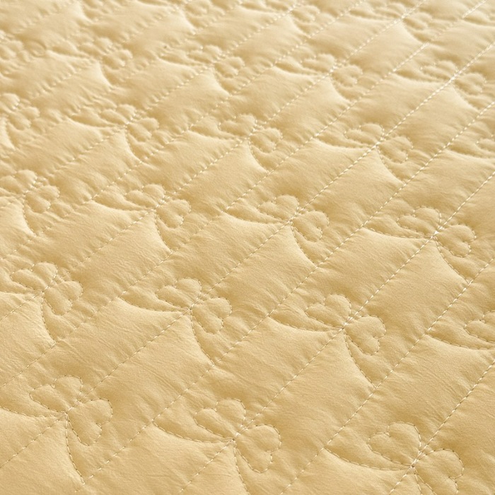 91家纺网 家纺一手货源 找家纺 漫布云家纺2025春夏新品韩版甜美公主风超柔水洗棉床盖四件套刺绣针织棉双层纱纯棉棉麻全棉少女心夹棉床裙款夏被款床盖四件套 幻蝶-嫩黄 