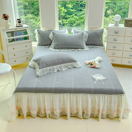 漫布云 2025夏季新款PE聚乙烯中分子凉感凉豆豆蕾丝花边床裙款凉席三件套冰豆豆凉席可折叠可机洗 梦巴黎-高级灰  