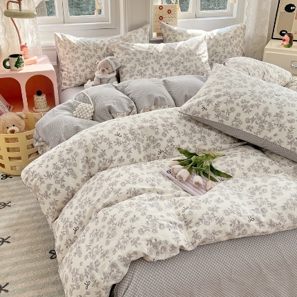 91家纺网 家纺一手货源 找家纺 （总）（总）2025新款13070全棉纯棉四件套超柔印花卡通系列软糯透气床单被套枕套床品套件