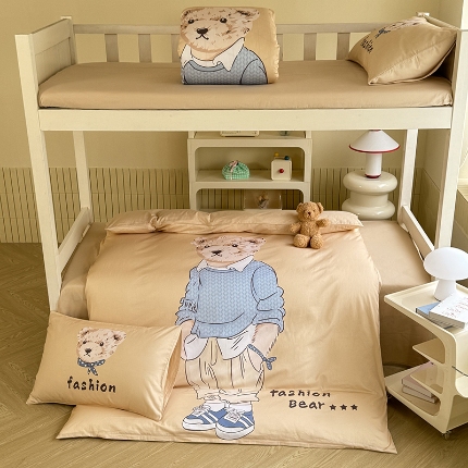 91家纺网 家纺一手货源 找家纺 （总）新方向 2025新款学生季上下铺全棉长绒棉纯棉数码印花卡通三件套四件套-小熊比尔